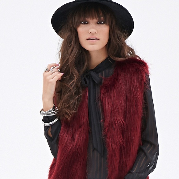 bagatelle Jackets & Blazers - ♻️ Bagatelle Heritage Real Genuine Burgundy Rabbit Fur Vest Sleeveless Coat